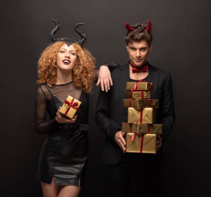 Halloween Costumes for Couples in 2025