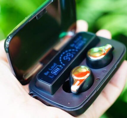 RS 119 Wireless Earbuds
