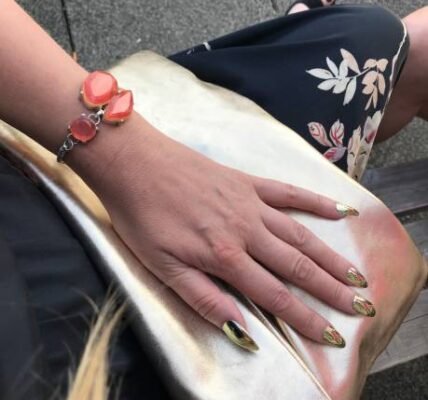 Summer Acrylic Nails UK