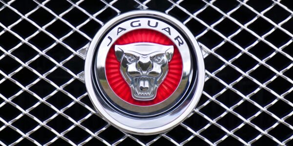 Jaguar’s Bold “Barbie Pink” EV Concept